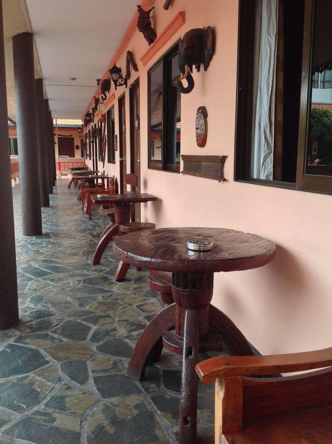 Ma Maison Pattaya Exteriör bild