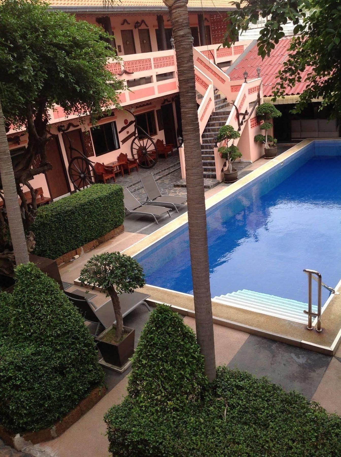 Ma Maison Pattaya Exteriör bild
