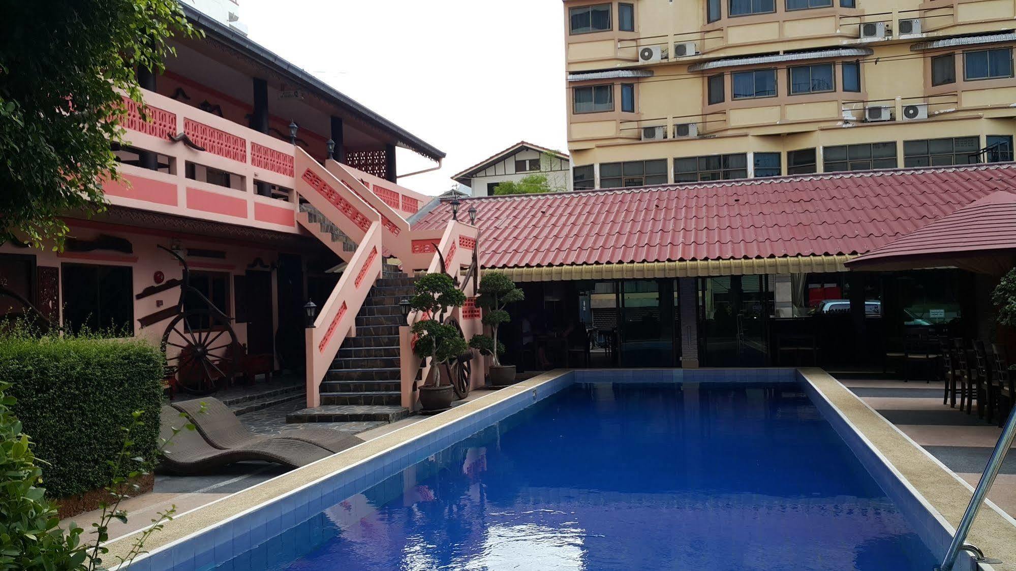 Ma Maison Pattaya Exteriör bild